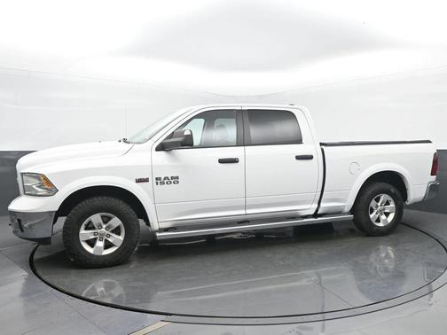 2015 RAM 1500 SLT