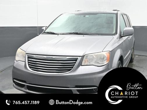 2013 Chrysler Town & Country Touring