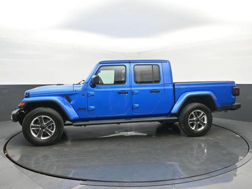 2024 Jeep Gladiator Sport