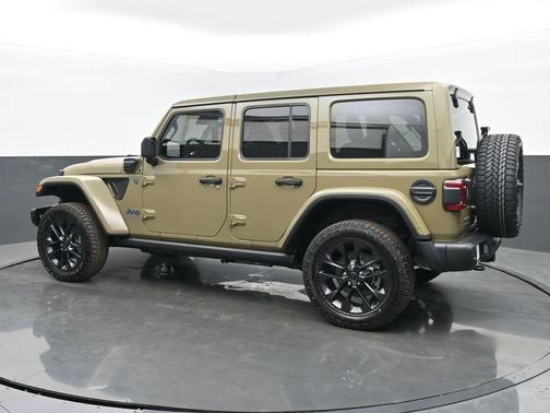 2025 Jeep Wrangler 4xe Sahara