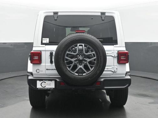Bright White Clearcoat 2026 Jeep Wrangler Sahara