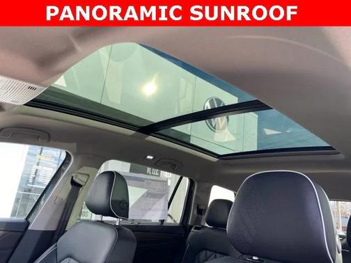 2026 Volkswagen Atlas 2.0T SEL Premium R-Line 4MOTION