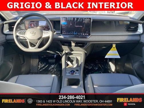 2025 Volkswagen Tiguan 2.0T SE