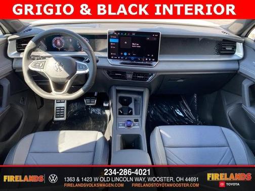 2025 Volkswagen Tiguan 2.0T SE R-Line Black 4MOTION