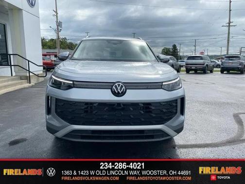 2025 Volkswagen Tiguan 2.0T SE 4MOTION