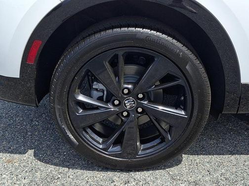 Summit White 2026 Buick Envision Sport Touring