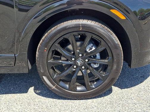 Ebony 2026 Buick Encore GX Sport Touring