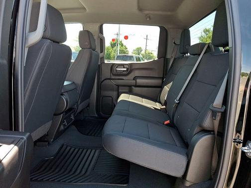 Onyx Black 2026 GMC Sierra 1500 Pro