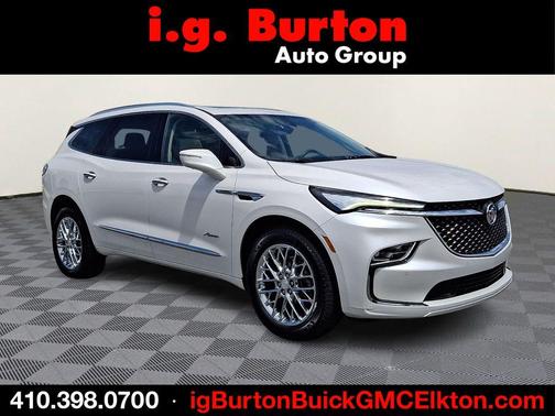 White Frost 2023 Buick Enclave Avenir