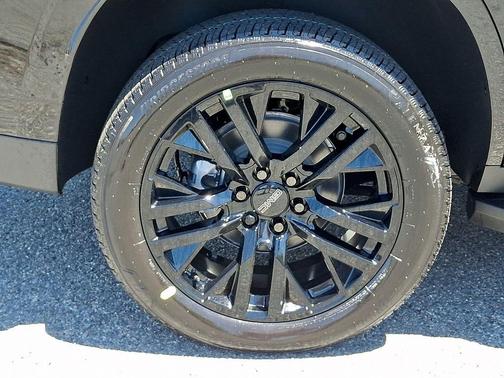 Onyx Black 2026 GMC Yukon Elevation