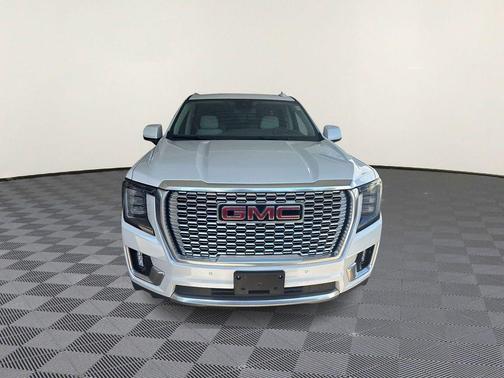 White Frost 2023 GMC Yukon Denali