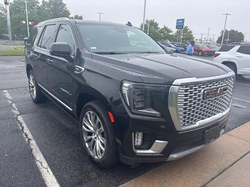 Onyx Black 2023 GMC Yukon Denali
