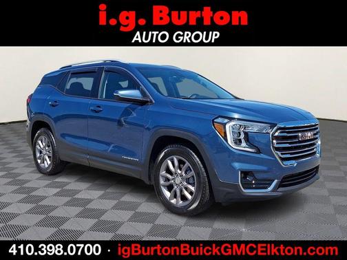 Metallic 2024 GMC Terrain SLT