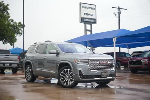 2022 GMC Acadia Denali
