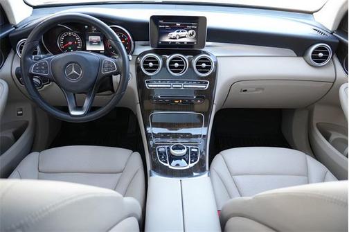 2018 Mercedes-Benz GLC 300 Base