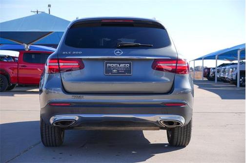 2018 Mercedes-Benz GLC 300 Base