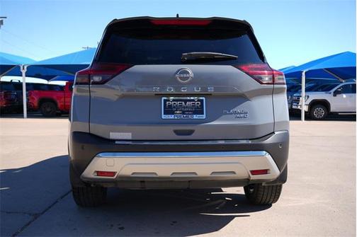 2022 Nissan Rogue Platinum