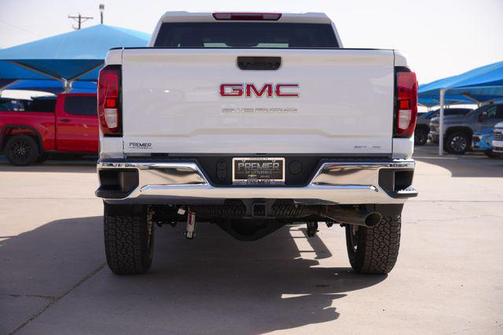 2026 GMC Sierra 2500 SLE