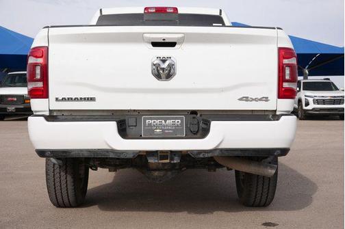Bright White Clearcoat 2024 RAM 2500 Laramie Crew Cab 4x4 6'4' Box