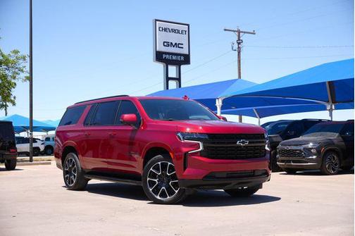 Radiant Red Tintcoat 2023 Chevrolet Suburban RST