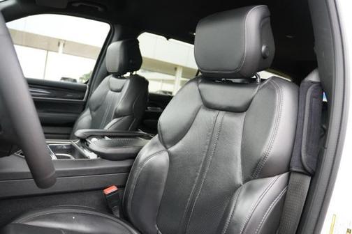 2022 Jeep Wagoneer Series I 4x4