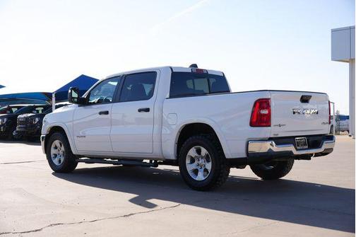 Bright White Clearcoat 2025 RAM 1500 Big Horn/Lone Star