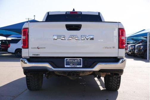 Bright White Clearcoat 2025 RAM 1500 Big Horn/Lone Star