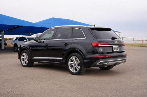 2021 Audi Q7 55 Premium Plus