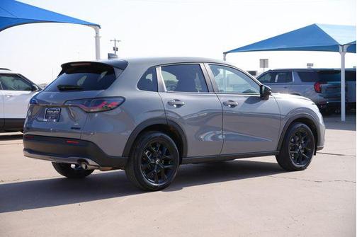 Urban Gray Pearl 2025 Honda HR-V AWD Sport