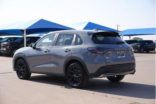 Urban Gray Pearl 2025 Honda HR-V AWD Sport