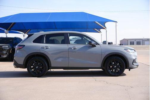 Urban Gray Pearl 2025 Honda HR-V AWD Sport