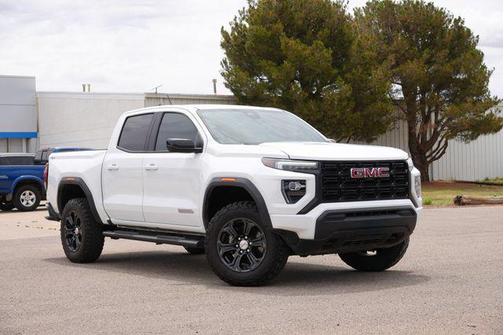 Summit White 2024 GMC Canyon Elevation