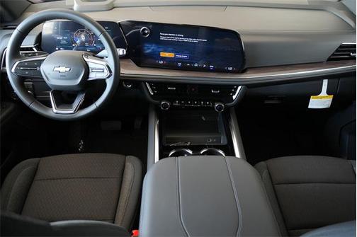 2025 Chevrolet Tahoe LS