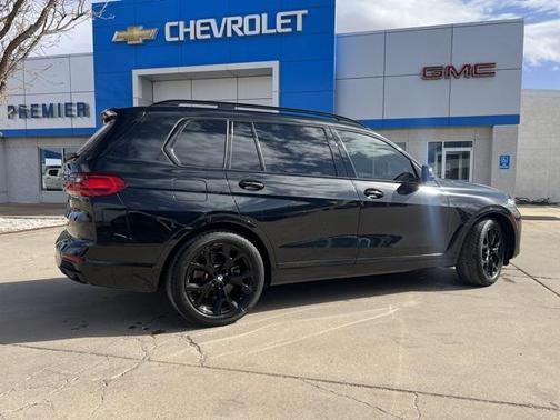 2022 BMW X7 xDrive40i