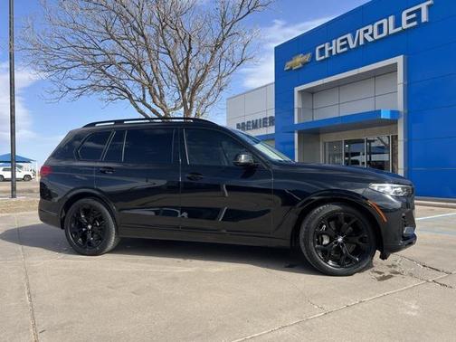 2022 BMW X7 xDrive40i
