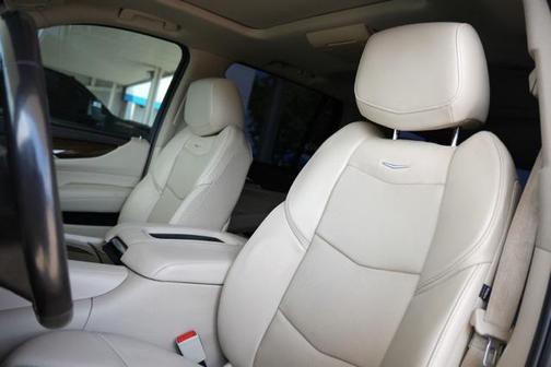 2020 Cadillac Escalade Premium Luxury