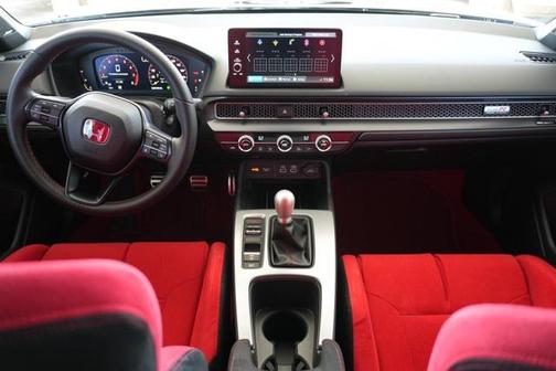 2025 Honda Civic Type R Base