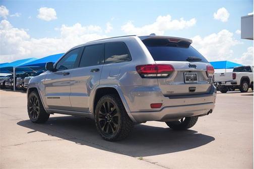 2020 Jeep Grand Cherokee Altitude