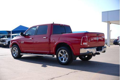 Flame Red Clearcoat 2017 RAM 1500 Laramie