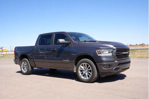 Granite Crystal Metallic Clearcoat 2023 RAM 1500 Laramie