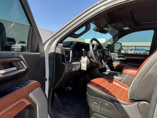 2024 GMC Sierra 2500 Denali Ultimate