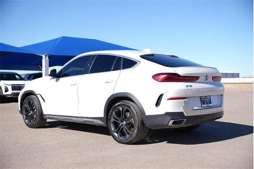 2021 BMW X6 xDrive40i