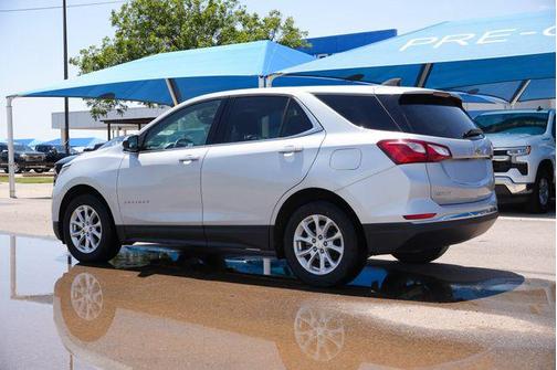 Silver Ice Metallic 2020 Chevrolet Equinox 1LT