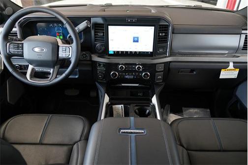 2025 Ford F-450 Platinum