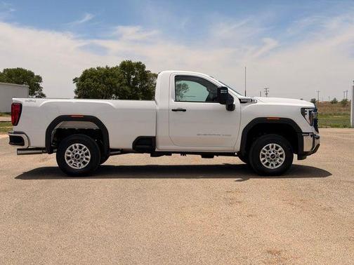 Summit White 2026 GMC Sierra 2500 Pro