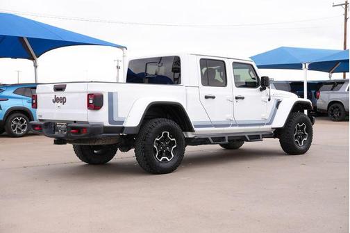 Bright White Clearcoat 2020 Jeep Gladiator Rubicon