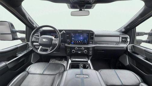 Agate Black Metallic 2025 Ford F-250 Platinum