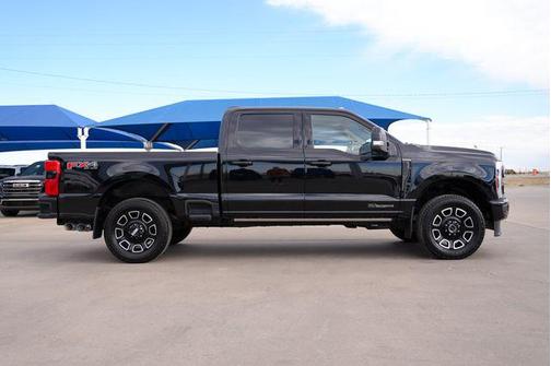 2025 Ford F-250 Platinum