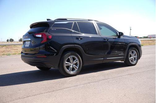 Ebony Twilight Metallic 2022 GMC Terrain SLE