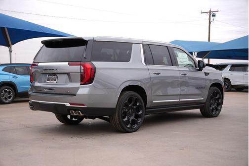 Sterling Metallic 2026 GMC Yukon XL Denali